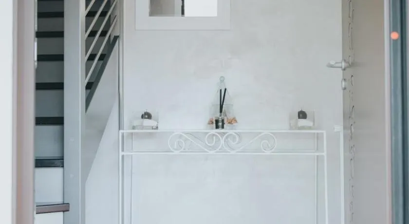 Chez Angel - Image 1