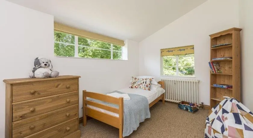 Horsehill Cottage - Image 1