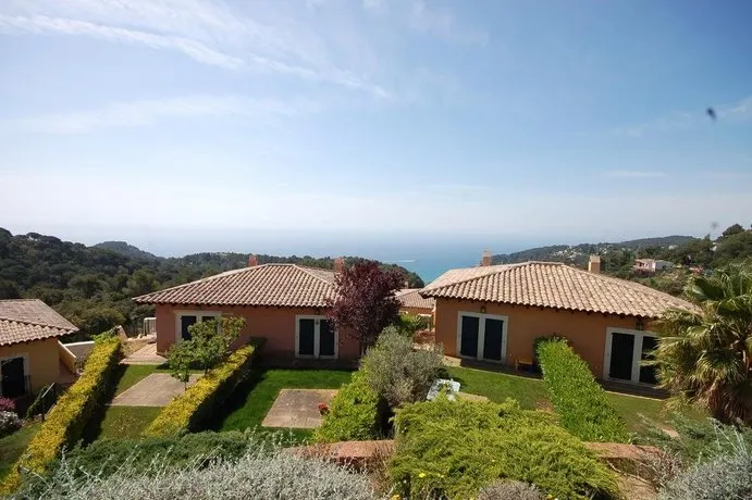 Lets Holidays Luxury House In Cala Llevado 3 - Image 1