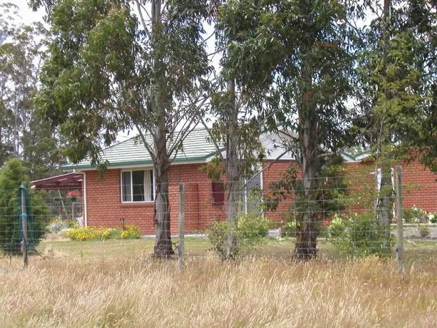 Quamby Pines - Image 1