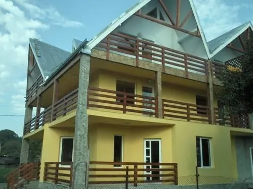 Pensiunea Nadine - Image 1