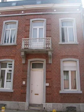 Villa-Valentine - Image 1