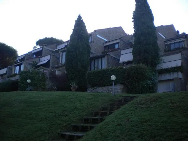 Appartamento su Residence - Image 1