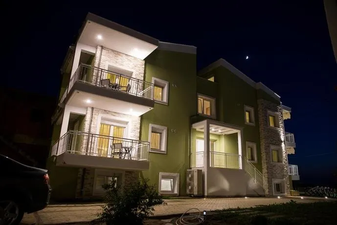 Eco Green Living - Image 1