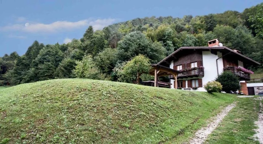 Chalet Monica - Image 1