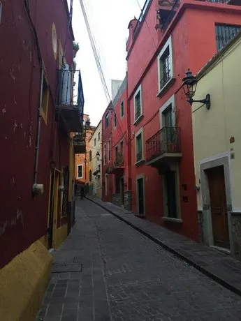 Departamentos Calicanto - Image 1
