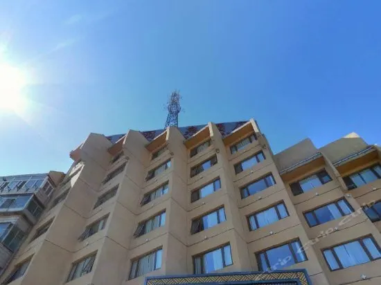 YONGHEYUAN TANGQUAN HOTEL - Image 1