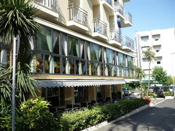 Hotel Blu Star - Image 1