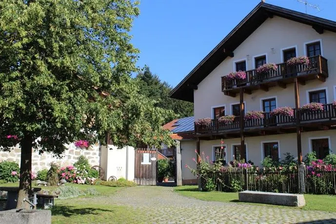 Scholler Hof - Image 1