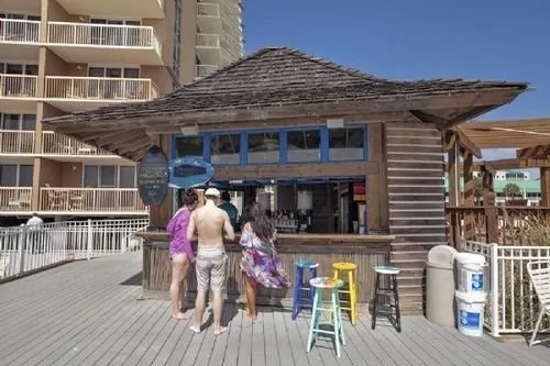Pelican Beach Resort 1011 - Image 1