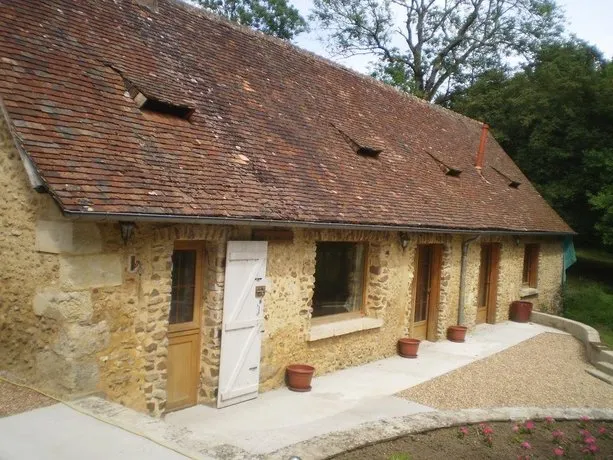 Le Moulin de Monternault - Image 1
