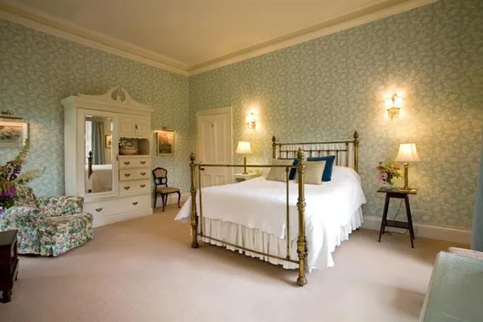 Mornington House - Image 1