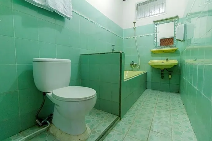 Hotel Rafflesia by OYO Rooms - Image 1