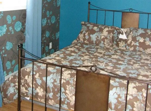 Habitación privada con terraza, jardín y barbacoa - Image 1