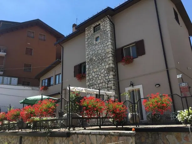B&B Villa Delle Rose - Image 1