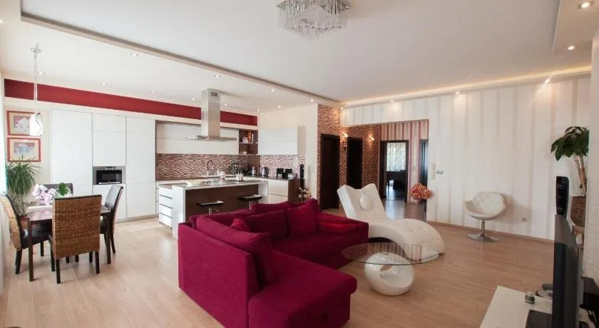 Prestige apartment - Image 1