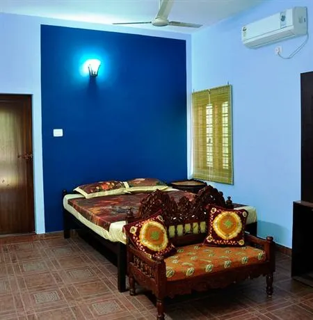 Hinterland Village Resort - Image 1