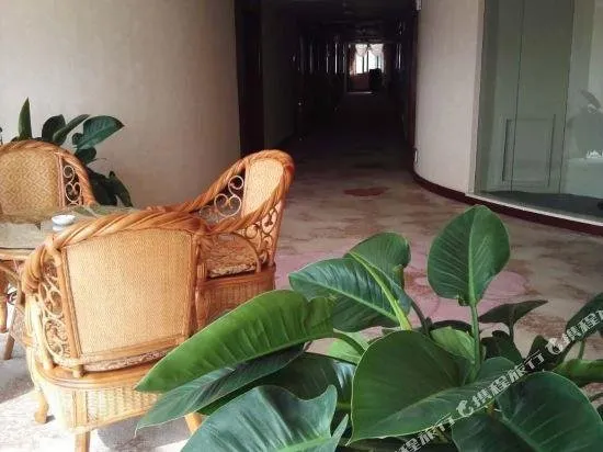 Yunzhuyuan Hotel - Image 1