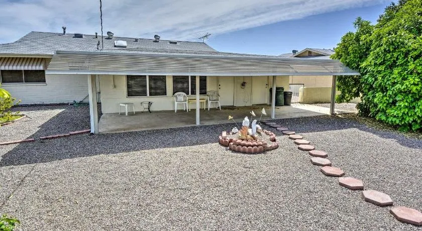 2br Sun City House W/Covered Patio & Yard - Image 1