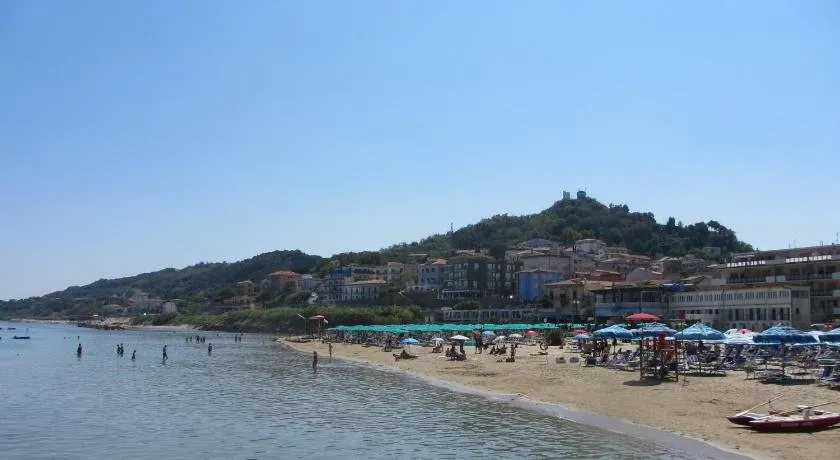 Casa Con Vista Holiday Rentals, Wisteria - Image 1