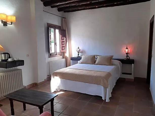 Alcazaba de Busquistar - Image 1