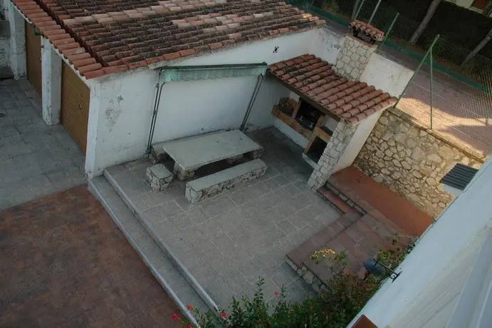 Casa De Vacaciones "CAL VIVES" - Image 1