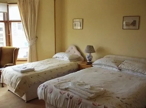 Gardenia Guesthouse B&B - Image 1