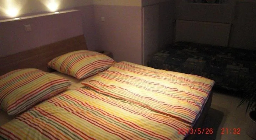 Ferienwohnung Spandau - Image 1