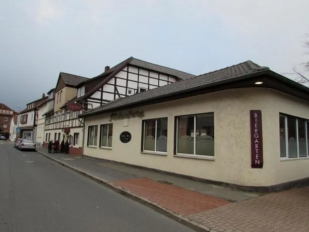 Hotel und Restaurant Pinkenburg - Image 1