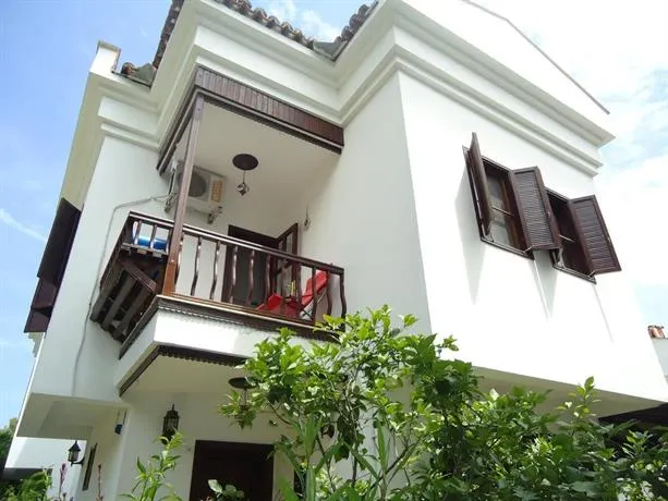 Villa Seos - Image 1