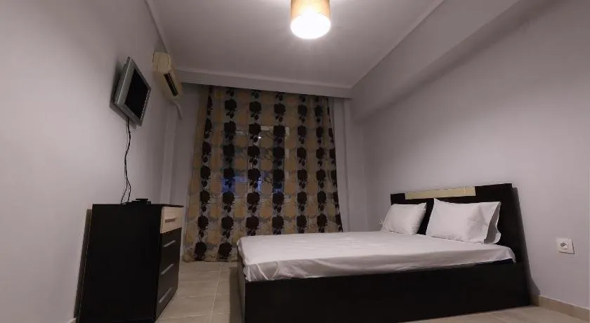 Dimitris House 4 - Image 1
