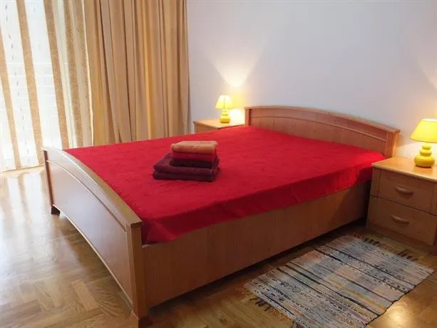 Monterus Becici Apartments - Image 1