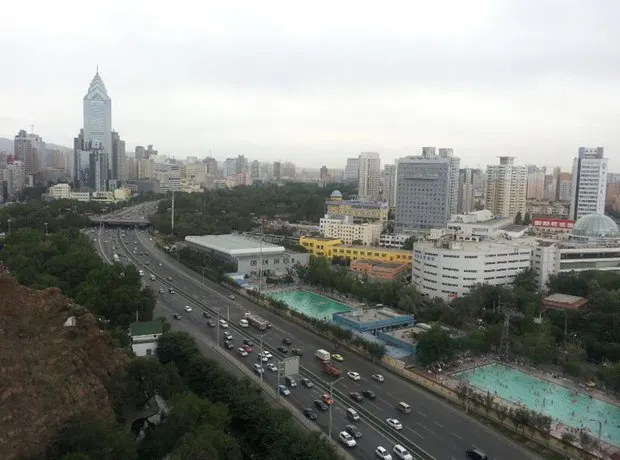 Xinjiang Eurasian Continental Bridge Hotel - Image 1