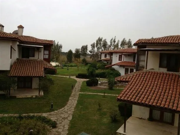 Bizimkoy Tatil Sitesi - Image 1