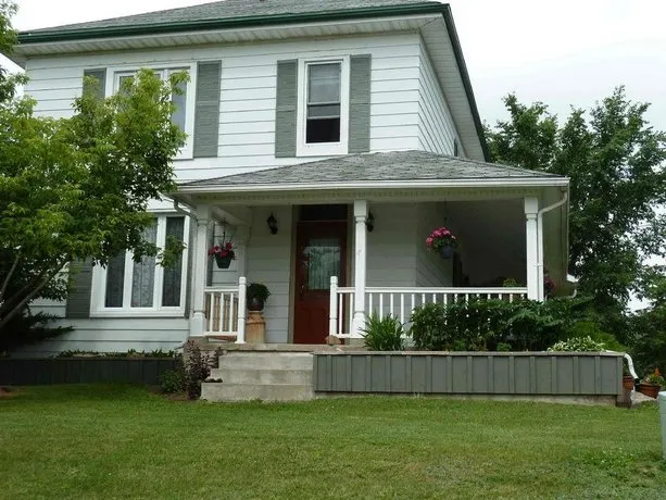 Savery House Bed & Breakfast - Image 1