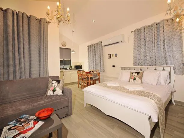 Gal Golan Suites - Image 1
