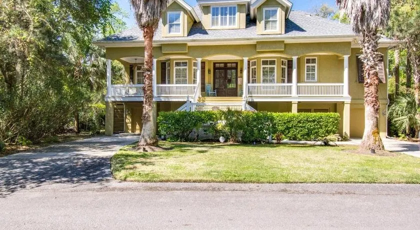 10 Dove Street Holiday Home - Image 1