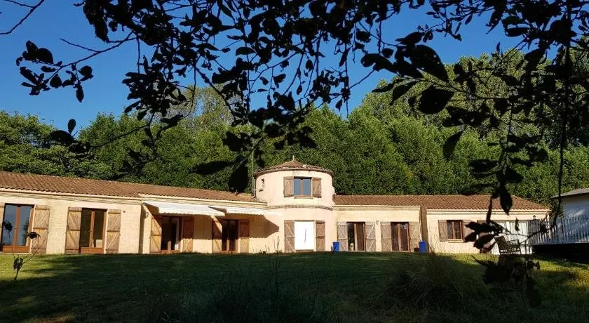 La Villa 25 - Image 1