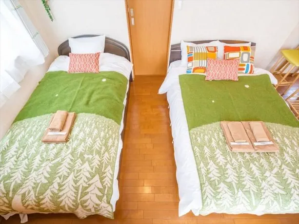 D201 Direct Access Shinjuku Huge Balcony&Free Parking - Image 1