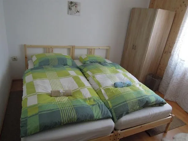 Haus am See - Image 1