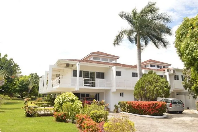 Nature Bliss - Lifestyle Center - Image 1