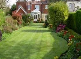 Cranleigh Hotel - Image 1