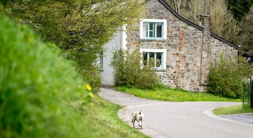 Harry's Place - Image 1