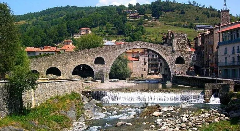 La Costinyola, apmt de muntanya amb jardí, 4 pers. Camprodon - Image 1