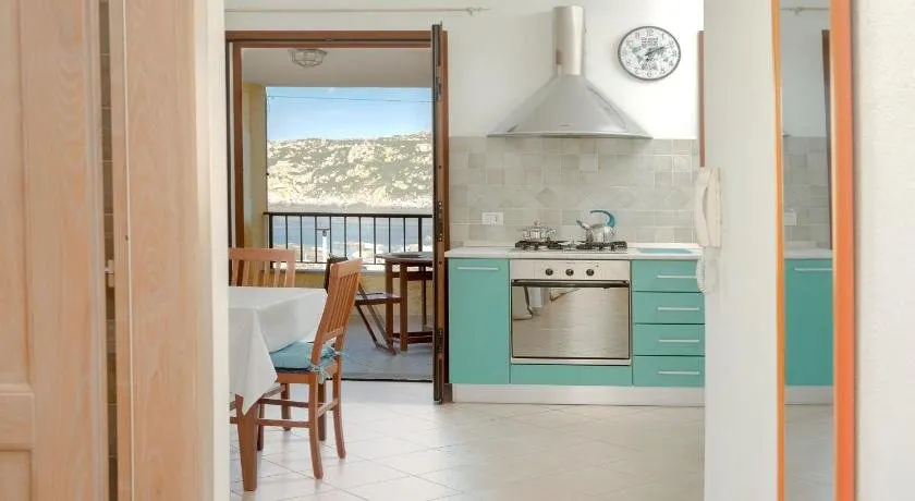 FRONTE MARE CAPO TESTA 1 - Image 1