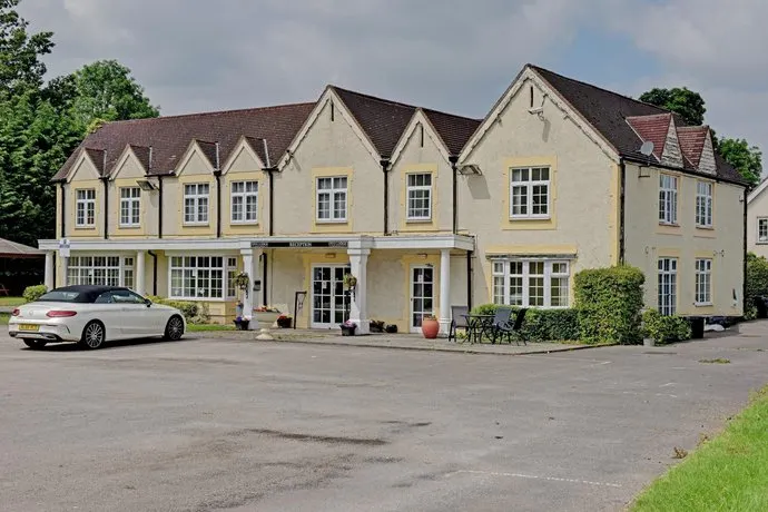 The Airport Lodge - Birmingham Airport & NEC - Image 1