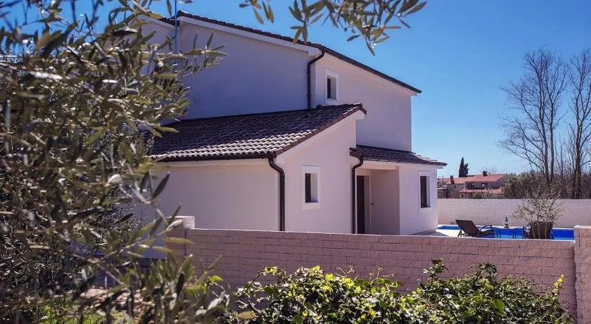Family-Friendly Villa Amorea with Pool in Nature - Image 1