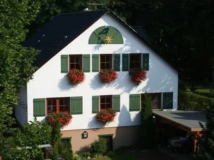 Forsthaus Fichtenau - Ferienwohnungen "Finkennest" und "Falkenhorst" - Image 1