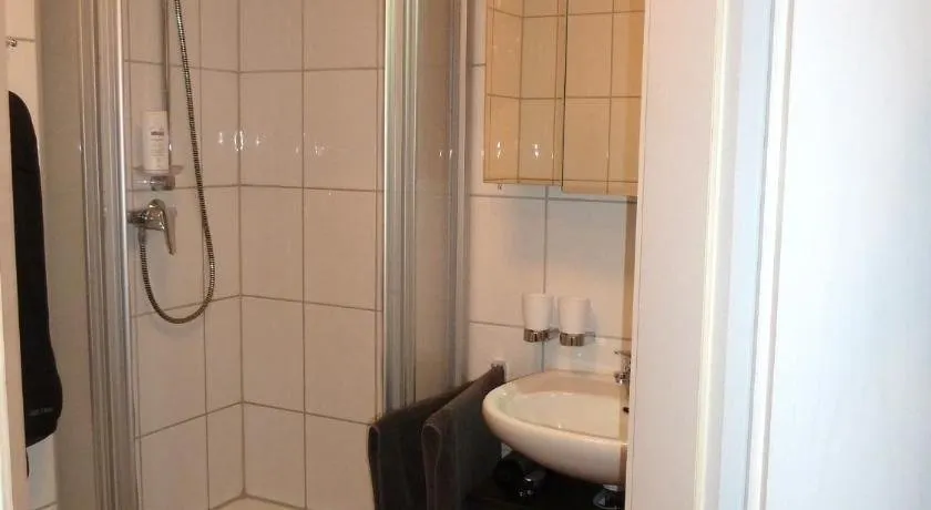 Ferienwohnung mit Sudbalkon - Image 1