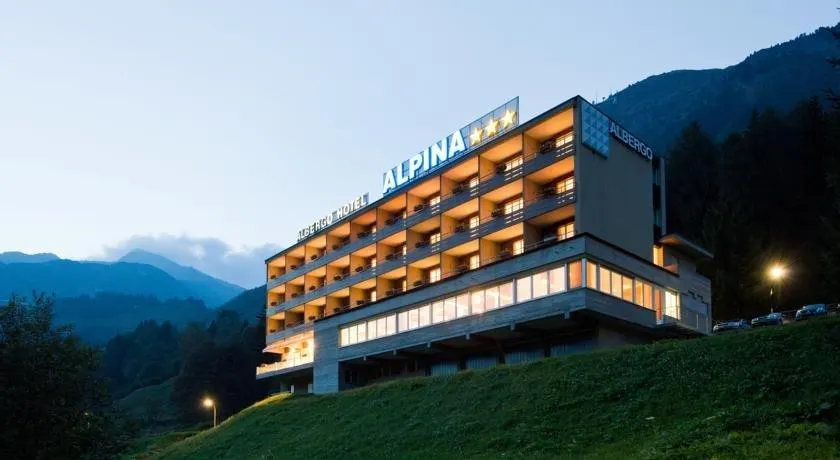 Hotel Alpina Airolo - Image 1